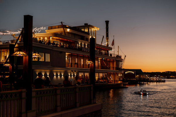 disney springs paddleboat